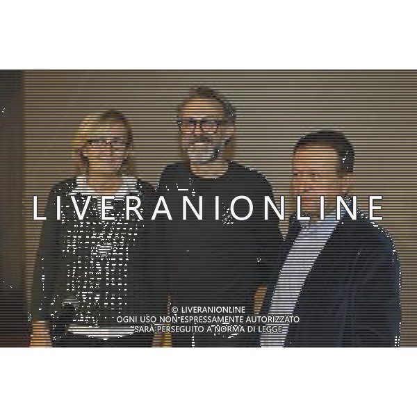 Massimo Bottura Riceve il Garganello D\'Oro dall\'Assessore Elesabetta Marchetti Comune di Imola 21/Novembre 1915 FOTO GIANNI SANNA-AG ALDO LIVERANI SAS