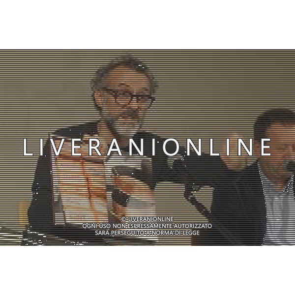 Massimo Bottura Riceve il Garganello D\'Oro dall\'Assessore Elesabetta Marchetti Comune di Imola 21/Novembre 1915 FOTO GIANNI SANNA-AG ALDO LIVERANI SAS