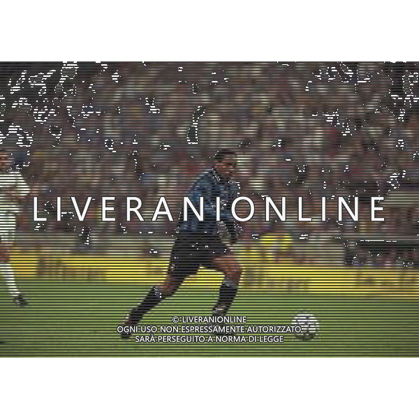 21-05-1997 MILANO FINALE DI COPPA UEFA INTER SHALKE 04 1-0 DOPO I RIGORI 4-1 NELLA FOTO PAUL INCE AG ALDO LIVERANI SAS