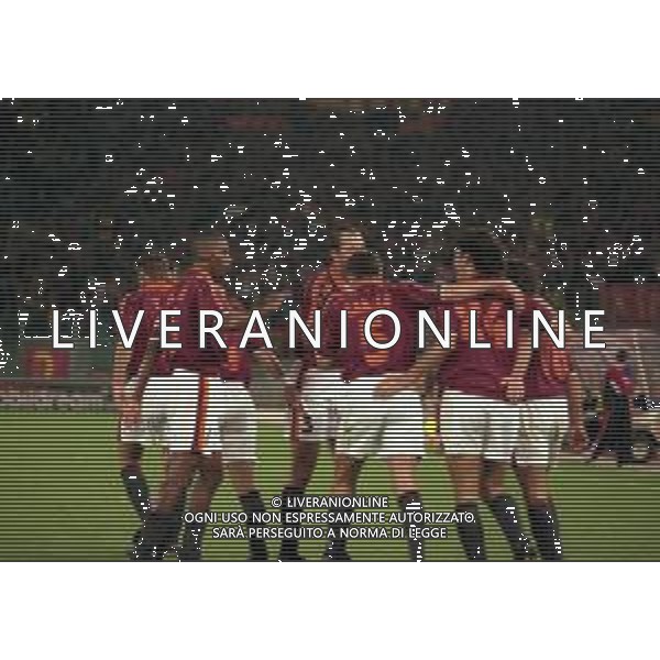 20-10-1998 ROMA- COPPA UEFA ROMA LEEDS NELLA FOTO ABBRACCI GIOCATORI ROMA AG ALDO LIVERANI SAS