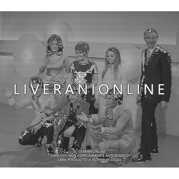 \' Un disco per l\'estate \' manifestazione canora radiotelevisiva italiana 1969 - RETROSPETTIVA nella foto Louiselle, nome d\'arte di Maria Luisa Catricala\', Orietta Berti, Edda Ollari, Pippo Baudo, Albano Carrisi, Tony Astarita, Mario Tessuto, ©ARCHIVIO / AGENZIA ALDO LIVERANI SAS