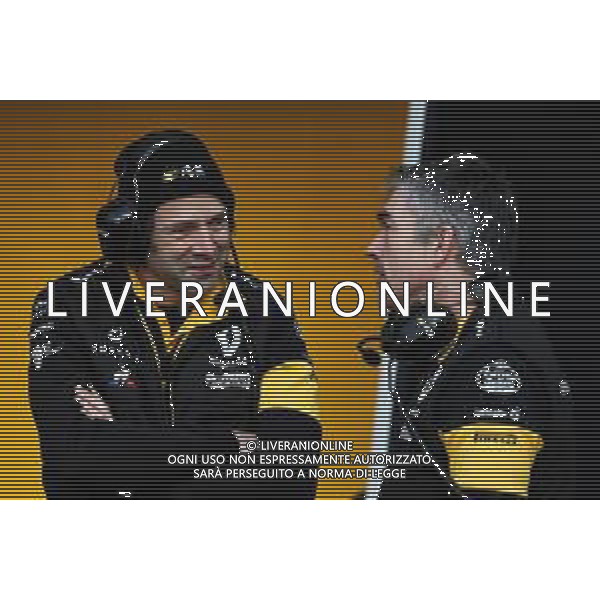 (L to R): Ciaron Pilbeam (GBR) Renault Sport F1 Team Chief Race Engineer with Nick Chester (GBR) Renault Sport F1 Team Chassis Technical Director. 27.02.2018. Formula One Testing, Day Two, Barcelona, Spain. Tuesday. AGENZIA ALDO LIVERANI SAS - ITALY ONLY EDITORIAL USE ONLY - Motor Racing - Formula One Testing - Test One - F1 Day 2 - Barcellona, Spagna 27 febbraio 2018