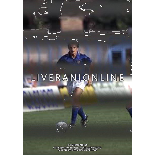 RETROSPETTIVA EDOARDO BORTOLOTTI CALCIATORE NELLA FOTO EDOARDO BORTOLOTTI CON LA MAGLIA DELLA NAZIONALE ITALIANA AG ALDO LIVERANI SAS