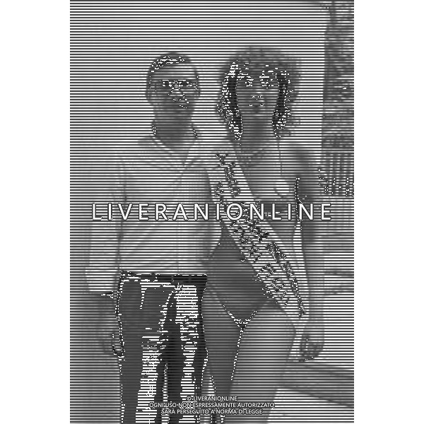 Valeria Tonno (Miss Cinema Puglia) - CONCORSO DI BELLEZZA MISS ITALIA 1982 - Quarantatreesima edizione Sanremo, con la direzione artistica di Enzo Mirigliani - RETROSPETTIVA ©ARCHIVIO / AGENZIA ALDO LIVERANI SAS