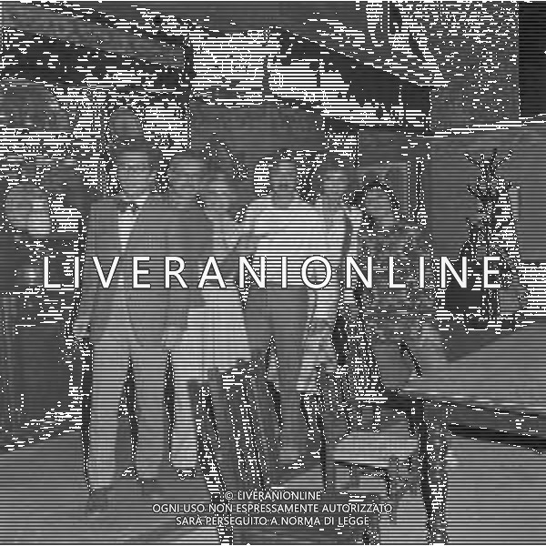 Spettacolo Teatrale \' Norman ai Tuoi Ginocchi \' al Teatro Manzoni di Milano 1976 - RETROSPETTIVA nella foto Corrado Pani, Umberto Orsini, Marina Malfatti, Ferruccio De Ceresa, Paola Pitagora, Valeria Valeri ©ARCHIVIO / AGENZIA ALDO LIVERANI SAS