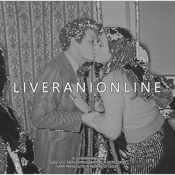 Spettacolo Teatrale \' Norman ai Tuoi Ginocchi \' al Teatro Manzoni di Milano 1976 - RETROSPETTIVA nella foto Umberto Orsini e Sabina Ciuffini ©ARCHIVIO / AGENZIA ALDO LIVERANI SAS