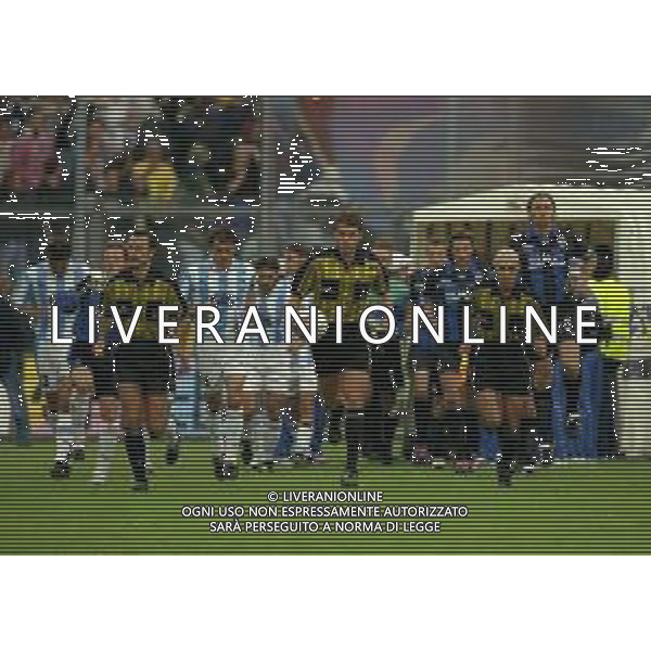 03-10 -1999 BERGAMO-CAMPIONATO DI CALCIO SERIE B ATALANTA PESCARA 3-1 NELLA FOTO ARBITRO ROBERTO ROSETTI AG ALDO LIVERANI SAS