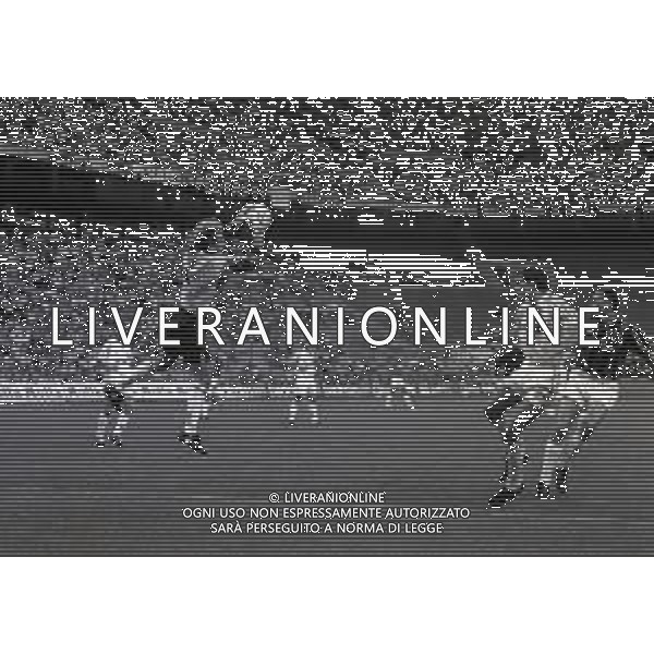 30-08-1992 MILANO FINALE DI SUPERCOPPA ITALIANA MILAN PARMA 2-1 NELLA FOTO PARATA TAFFAREL CLAUDIO AG ALDO LIVERANI SAS
