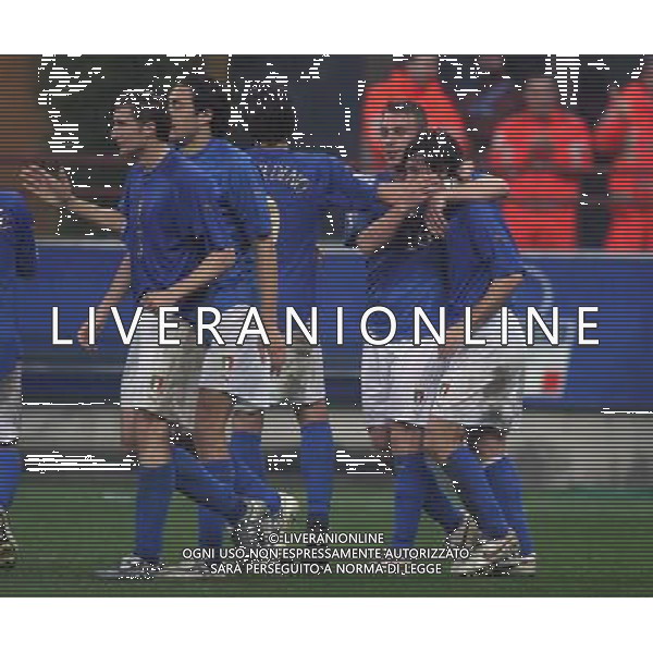 ITALY vs SCOTLAND (2-0) World Championship 2006 Qual. 26 march 2005 \'Meazza\' Stadium-Milan-Italy Italy-ABBRACCI ITALIA FOTO ENRICO CALDERONI-AGENZIA ALDO LIVERANI S A S