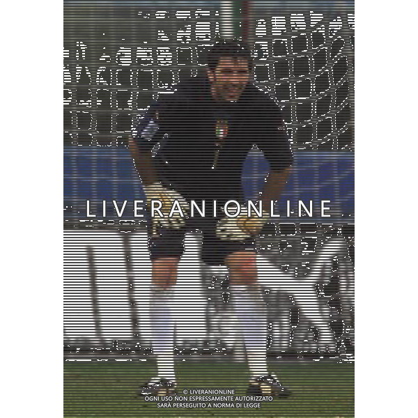 ITALY vs SCOTLAND (2-0) World Championship 2006 Qual. 26 march 2005 \'Meazza\' Stadium-Milan-Italy Italy-Buffon Gianluigi FOTO ENRICO CALDERONI-AGENZIA ALDO LIVERANI S A S