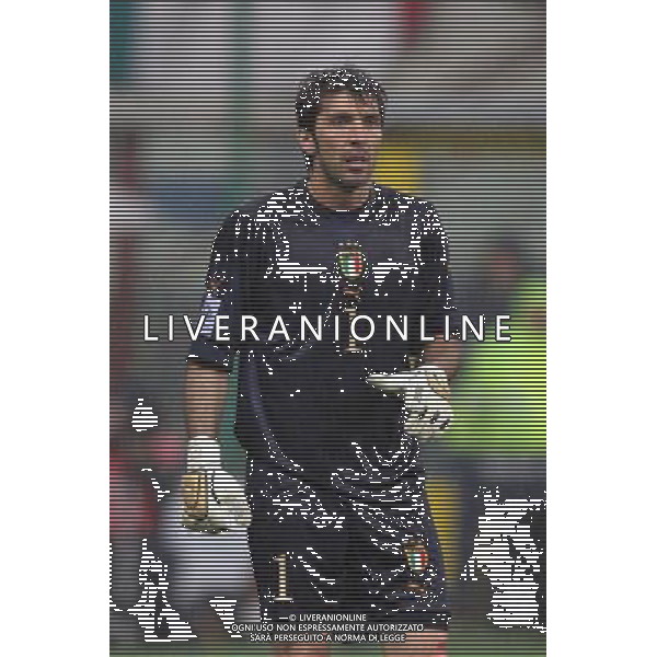 ITALY vs SCOTLAND (2-0) World Championship 2006 Qual. 26 march 2005 \'Meazza\' Stadium-Milan-Italy Italy-Buffon Gianluigi FOTO ENRICO CALDERONI-AGENZIA ALDO LIVERANI S A S