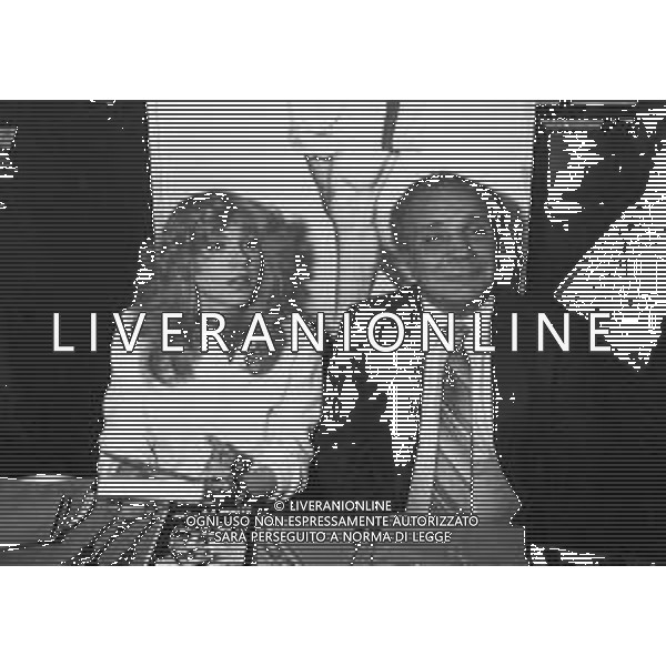 Presentazione del libro di Jake LaMotta \' Toro Scatenato\' a Milano 1981 - RETROSPETTIVA nella foto con Marina Fabbri ©OPTIMAFOTO / AGENZIA ALDO LIVERANI SAS