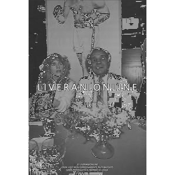 Presentazione del libro di Jake LaMotta \' Toro Scatenato\' a Milano 1981 - RETROSPETTIVA nella foto con Marina Fabbri ©OPTIMAFOTO / AGENZIA ALDO LIVERANI SAS