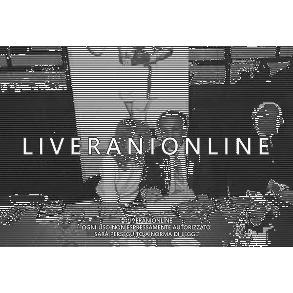 Presentazione del libro di Jake LaMotta \' Toro Scatenato\' a Milano 1981 - RETROSPETTIVA nella foto con Marina Fabbri ©OPTIMAFOTO / AGENZIA ALDO LIVERANI SAS