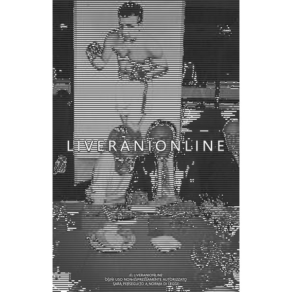 Presentazione del libro di Jake LaMotta \' Toro Scatenato\' a Milano 1981 - RETROSPETTIVA nella foto con Marina Fabbri ©OPTIMAFOTO / AGENZIA ALDO LIVERANI SAS