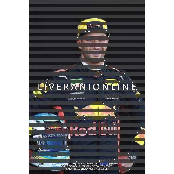 Daniel Ricciardo (AUS) Red Bull Racing. 22.03.2018. Formula 1 World Championship, Rd 1, Australian Grand Prix, Albert Park, Melbourne, Australia, Preparation Day. / AGENZIA ALDO LIVERANI SAS - ITALY ONLY EDITORIAL USE ONLY