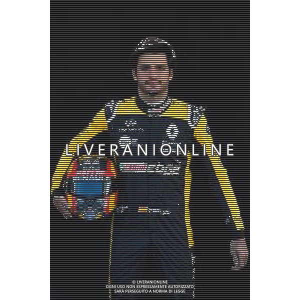 Carlos Sainz Jr (ESP) Renault Sport F1 Team. 22.03.2018. Formula 1 World Championship, Rd 1, Australian Grand Prix, Albert Park, Melbourne, Australia, Preparation Day. / AGENZIA ALDO LIVERANI SAS - ITALY ONLY EDITORIAL USE ONLY
