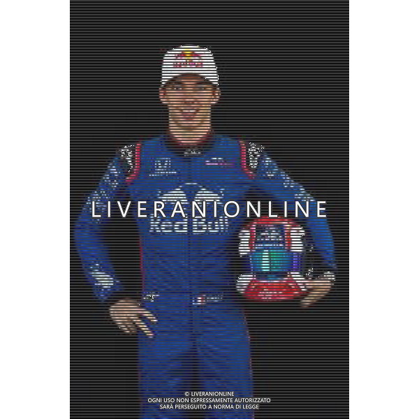 Pierre Gasly (FRA) Scuderia Toro Rosso. 22.03.2018. Formula 1 World Championship, Rd 1, Australian Grand Prix, Albert Park, Melbourne, Australia, Preparation Day. / AGENZIA ALDO LIVERANI SAS - ITALY ONLY EDITORIAL USE ONLY