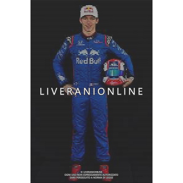 Pierre Gasly (FRA) Scuderia Toro Rosso. 22.03.2018. Formula 1 World Championship, Rd 1, Australian Grand Prix, Albert Park, Melbourne, Australia, Preparation Day. / AGENZIA ALDO LIVERANI SAS - ITALY ONLY EDITORIAL USE ONLY