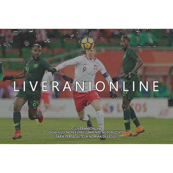 Cena minimalna internet 100 zl Cena minimalna print 100 zl Wroclaw 23 03 2018 Pilka nozna mecz towarzyski Polska vs Nigeria N/z Brian Idowu nigeria #24 Robert Lewandowski poland #9 Wilfred Ndidi nigeria #13 Fot: Sebastian Borowski / newspix.pl Football friendly match Poland vs Nigeria --- Newspix.pl