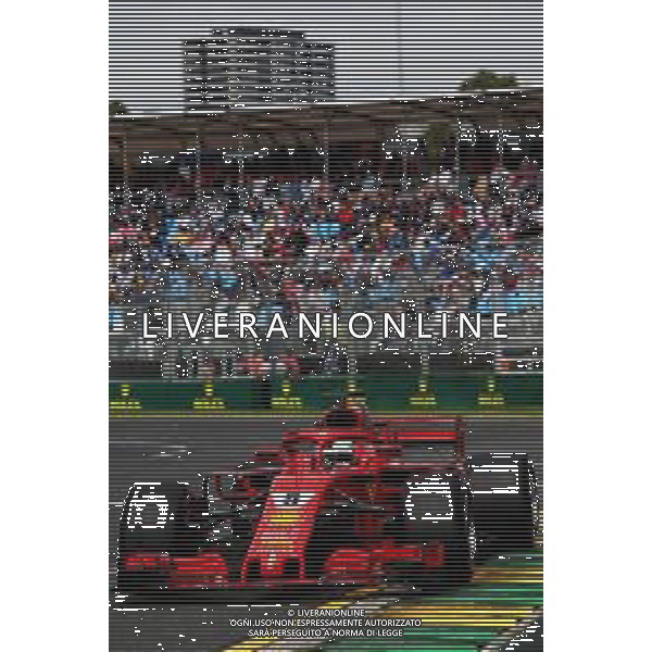Sebastian Vettel (GER) Ferrari SF71H. 24.03.2018. Formula 1 World Championship, Rd 1, Australian Grand Prix, Albert Park, Melbourne, Australia, Qualifying Day. / AGENZIA ALDO LIVERANI SAS - ITALY ONLY EDITORIAL USE ONLY - F1 Prove Ufficiali Qualifiche - Formula One World Championship - Australian Grand Prix - Qualifying Day - Melbourne, Australia 24 marzo 2018