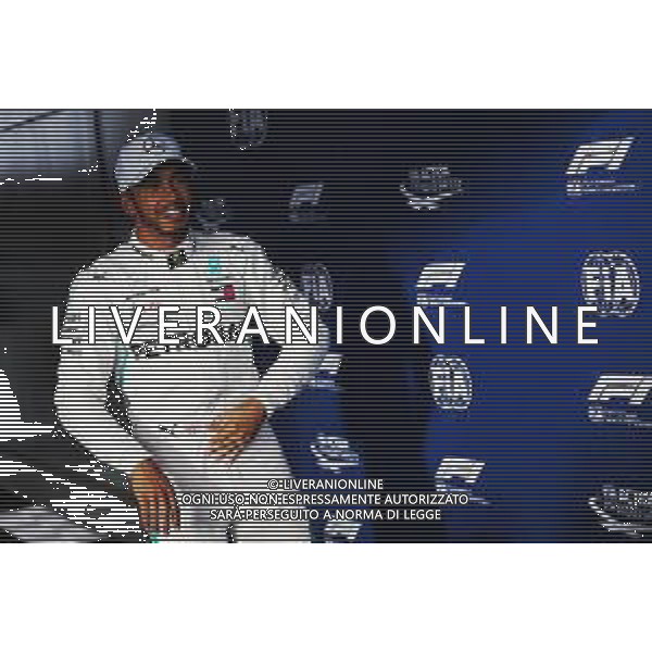 Lewis Hamilton (GBR) Mercedes AMG F1 in qualifying parc ferme. 24.03.2018. Formula 1 World Championship, Rd 1, Australian Grand Prix, Albert Park, Melbourne, Australia, Qualifying Day. / AGENZIA ALDO LIVERANI SAS - ITALY ONLY EDITORIAL USE ONLY - F1 Prove Ufficiali Qualifiche - Formula One World Championship - Australian Grand Prix - Qualifying Day - Melbourne, Australia 24 marzo 2018