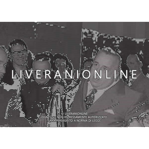 1973 MILANO-PROCESSO PER TRUFFA A PADRE ELIGIO NELLA FOTO AVVOCATO GIAN DOMENICO PISAPIA CON PADRE ELIGIO AG ALDO LIVERANI SAS