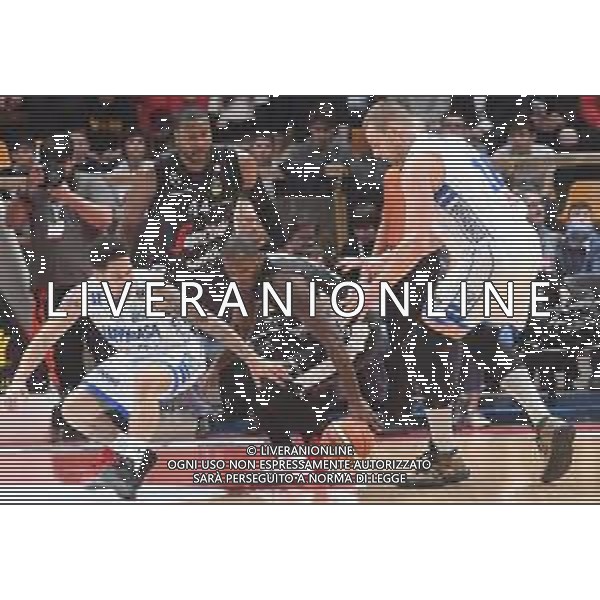 VIRTUS BOLOGNA - ENEL BASKET BRINDISI CAMPIONATO BASKET SERIE A 1 - 25 MARZO 2018 NELLA FOTO Oliver Lafayette e Nic Moore © OPTIMAFOTO / AGENZIA ALDO LIVERANI SAS