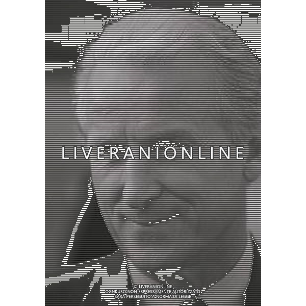 1995-1996 RETROSPETTIVA GIOVANNI TRAPATTONI ALLENATORE CAGLIARI CALCIO NELLA FOTO GIOVANNI TRAPATTONI AG ALDO LIVERANI SAS