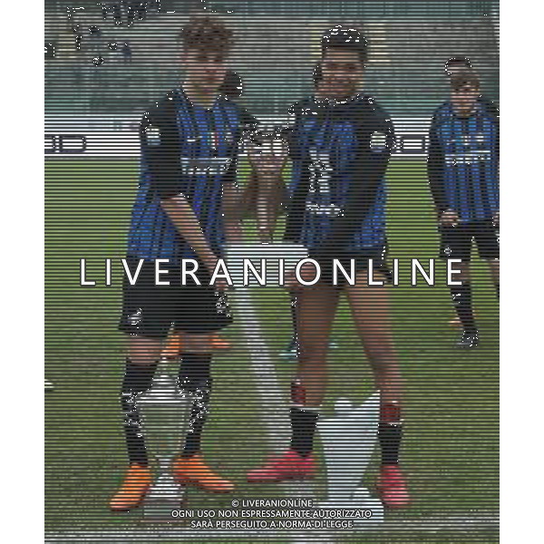 70mo Viareggio Cup Coppa Carnevale Finale Viareggio (PI) - 28.03.2018 Inter-Fiorentina Nella Foto:belkheir mouhamed e vergani edoardo festeggiano con la coppa /Ph.Vitez-Ag. Aldo Liverani