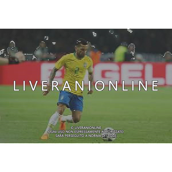 2018.03.27 Berlin Olympia Stadion Pilka nozna Mecz towarzyski sparing Niemcy - Brazylia N/z Dani Alves sylwetka Foto Szymon Gorski / PressFocus 2018.03.27 Berlin Olympia Stadion Football Friendly game match Niemcy - Brazylia Dani Alves sylwetka Credit: Szymon Gorski / PressFocus / NEWSPIX.PL --- Newspix.pl AG ALDO LIVERANI SAS ONLY ITALY