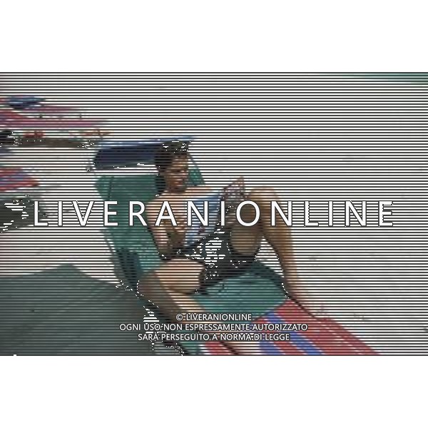 I FRATELLI INZAGHI AL MARE SULLA SPIAGGIA DI MILANO MARITTIMA ESTATE 1999 NELLA FOTO FILIPPO ©ARCHIVIO / AGENZIA ALDO LIVERANI SAS