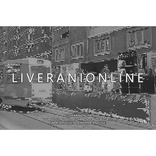 I DIK DIK CANTANO E SUONANO PER LE STRADE DI MILANO 1980 - RETROSPETTIVA ©ARCHIVIO / AGENZIA ALDO LIVERANI SAS