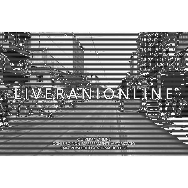 I DIK DIK CANTANO E SUONANO PER LE STRADE DI MILANO 1980 - RETROSPETTIVA ©ARCHIVIO / AGENZIA ALDO LIVERANI SAS