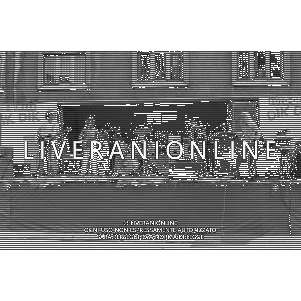 I DIK DIK CANTANO E SUONANO PER LE STRADE DI MILANO 1980 - RETROSPETTIVA ©ARCHIVIO / AGENZIA ALDO LIVERANI SAS