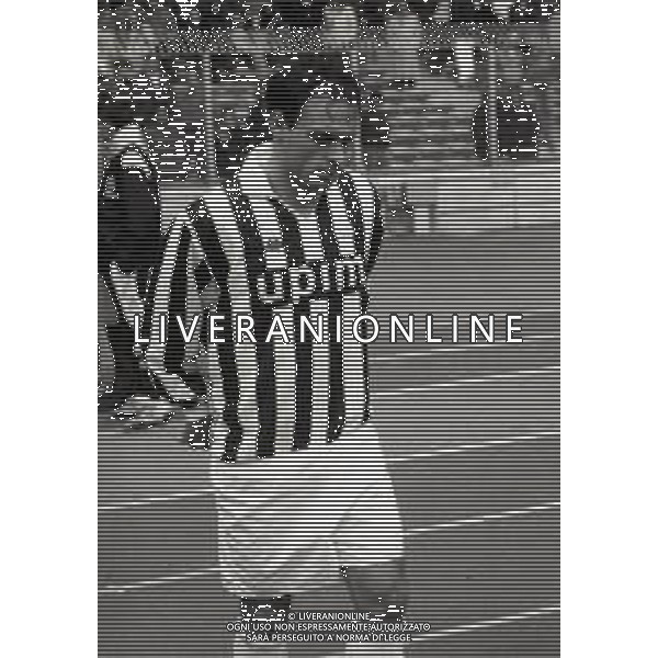 RETROSPETTIVA SALVATORE SCHILLACI CALCIATORE NELLA FOTO SALVATORE SCHILLACI CON LA MAGLIA DELLA JUVENTUS 1991 -1992 AG ALDO LIVERANI SAS