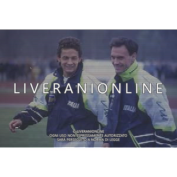RETROSPETTIVA SALVATORE SCHILLACI CALCIATORE NELLA FOTO SALVATORE SCHILLACI CON LA MAGLIA DELLA NAZIONALE ITALIANA CON ROBERTO BAGGIO AG ALDO LIVERANI SAS