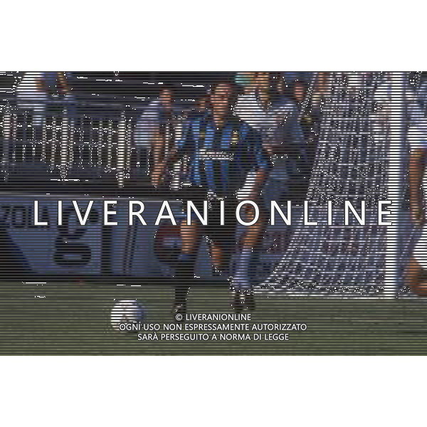 RETROSPETTIVA SALVATORE SCHILLACI CALCIATORE NELLA FOTO SALVATORE SCHILLACI CON LA MAGLIA DELL\'INTER AG ALDO LIVERANI SAS