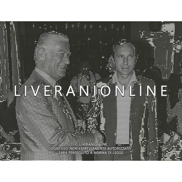 RETROSPETTIVA RINO MARCHESI ALLENATORE NELLA FOTO RINO MARCHESI-IVANOE FRAIZZOLI PRESENTAZIONE INTER AG ALDO LIVERANI SAS
