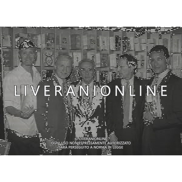 1996 MILANO PRESENTAZIONE DEL LIBRO FISCHIA IL TRAP NELLA FOTO ALDO SERENA-GIOVANNI TRAPATTONI-GIUSEPPE PRISCO ANGELO CAROLI CLAUDIO GENTILE AG ALDO LIVERANI SAS