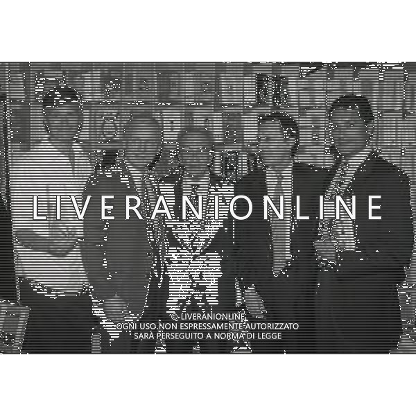1996 MILANO PRESENTAZIONE DEL LIBRO FISCHIA IL TRAP NELLA FOTO ALDO SERENA-GIOVANNI TRAPATTONI-GIUSEPPE PRISCO ANGELO CAROLI CLAUDIO GENTILE AG ALDO LIVERANI SAS