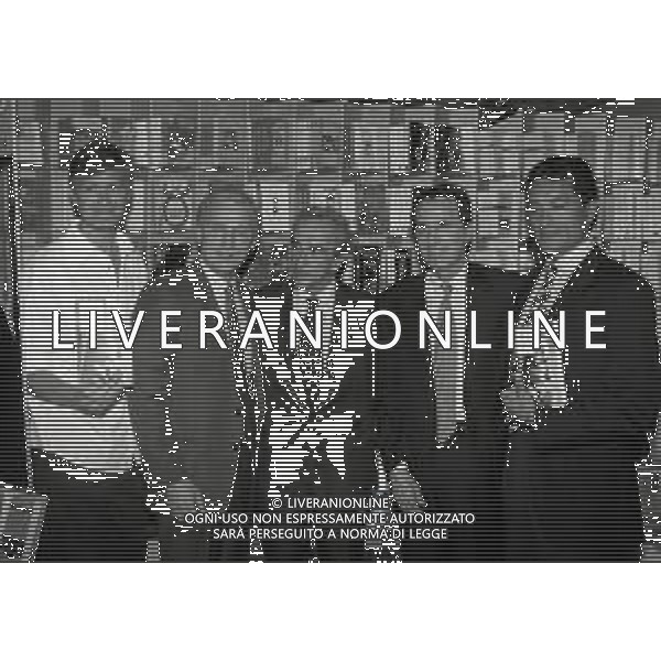 1996 MILANO PRESENTAZIONE DEL LIBRO FISCHIA IL TRAP NELLA FOTO ALDO SERENA-GIOVANNI TRAPATTONI-GIUSEPPE PRISCO ANGELO CAROLI CLAUDIO GENTILE AG ALDO LIVERANI SAS