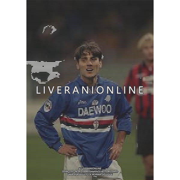 19-11-1997 GENOVA OTTAVI DI COPPA ITALIA SAMPDORIA MILAN 1-2 NELLA FOTO VINCENZO MONTELLA AG ALDO LIVERANI SAS