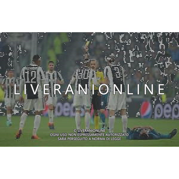 UEFA Champions League 2017/2018 Quarti di Finale Andata Torino - 03.04.2018 Juventus-Real Madrid Nella Foto:Cuneyt Cakır ammonisce Rodrigo Bentancur /Ph.Vitez-Ag. Aldo Liverani