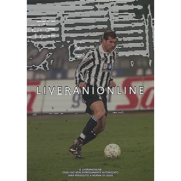 13-01-1999 TORINO - COPPA ITALIA JUVENTUS BOLOGNA 1-2 NELLA FOTO ZINEDINE ZIDANE AG ALDO LIVERANI SAS