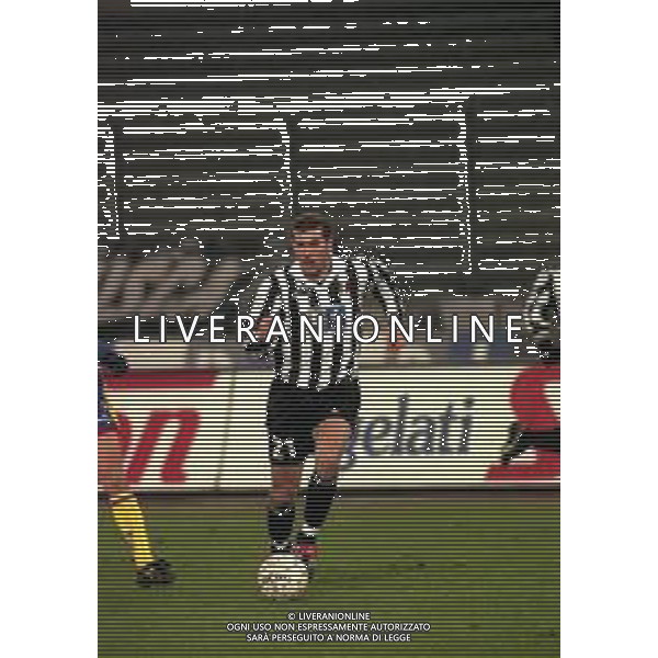 13-01-1999 TORINO - COPPA ITALIA JUVENTUS BOLOGNA 1-2 NELLA FOTO ZINEDINE ZIDANE AG ALDO LIVERANI SAS