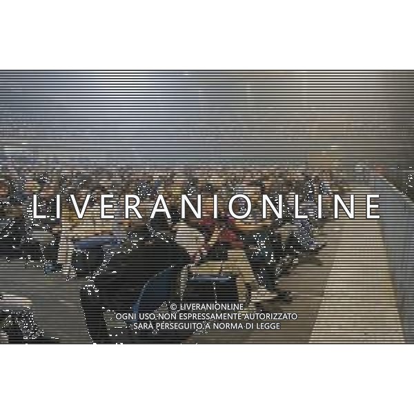 Concerto Gianna Nannini PalaGeorge, Montichiari, 04 Aprile 2018. Ph Fotolive Diana Bovoloni / AGENZIA ALDO LIVERANI SAS - Dopo la caduta al concerto di Genova, Gianna Nannini sul palco con le stampelle
