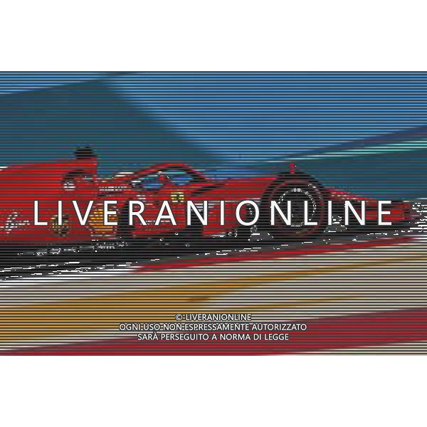 Sebastian Vettel (GER) Ferrari SF71H. 07.04.2018. Formula 1 World Championship, Rd 2, Bahrain Grand Prix, Sakhir, Bahrain, Qualifying Day. / AGENZIA ALDO LIVERANI SAS - ITALY ONLY EDITORIAL USE ONLY - F1 Motor Racing - Formula One World Championship - Bahrain Grand Prix - Prove Ufficiali Qualifiche Sakhir, Bahrain 07.04.2018