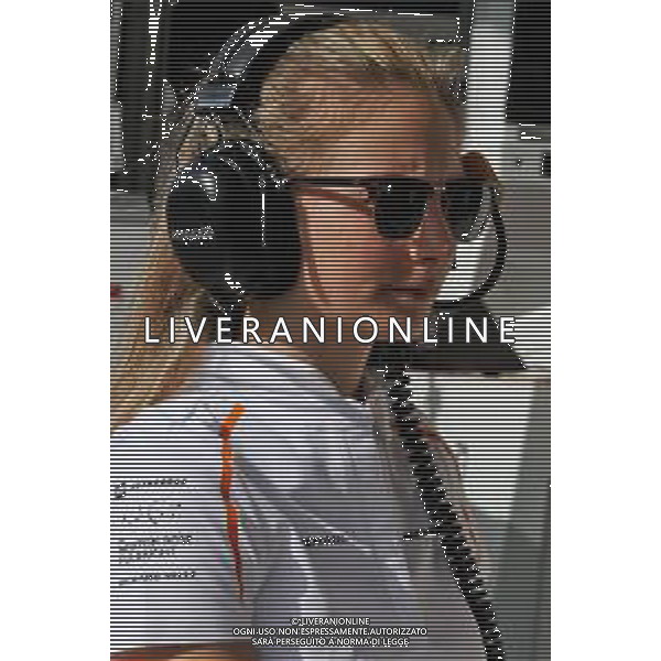 Sarah Lacy-Smith (GBR) McLaren Trackside Spares and Lifing Co-Ordinator. / AGENZIA ALDO LIVERANI SAS - ITALY ONLY EDITORIAL USE ONLY - F1 Motor Racing - Formula One World Championship - Bahrain Grand Prix - Prove Ufficiali Qualifiche Sakhir, Bahrain 07.04.2018