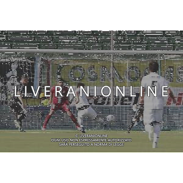 CESENA - VIRTUS ENTELLA serie B ConTe.it 08/04/2018 nella foto: goal SCHIAVONE ANDREA ©Claudio Zamagni/Agenzia Aldo Liverani goal SCHIAVONE ANDREA during Serie B conTe.it match between Cesena and Virtus Entella at Stadio Orogel Dino Manuzzi on April 08, 2018 in Cesena, Italy. photo credit by Claudio Zamagni/Aldo Liverani Photo Agency